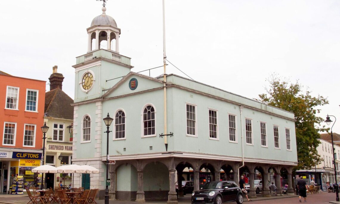 Care Homes in Faversham Is Live in Care an Option?